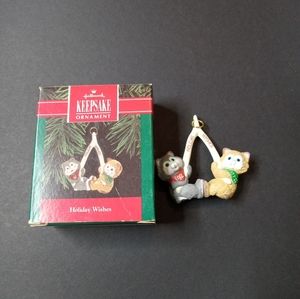 Hallmark 1992 Holiday Wishes Kitten Cat Christmas Wishbone Ornament